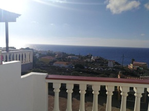 2 bedrooms appartement with sea view and furnished terrace at La Caleta